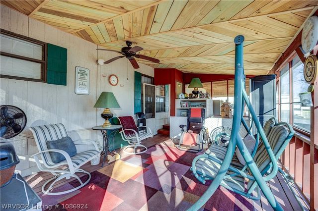 1517 N Flat Rock Drive, Van Buren, AR 72956