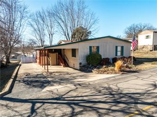 1517 N Flat Rock Drive, Van Buren, AR 72956
