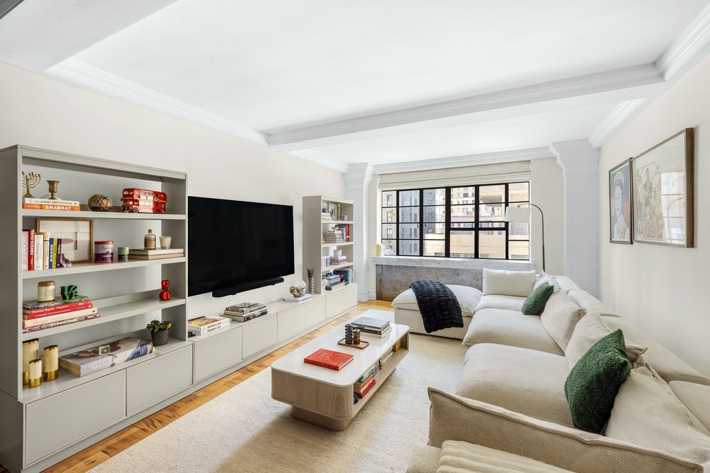 110 E 87th St Apt 6A, New York City, NY 10128