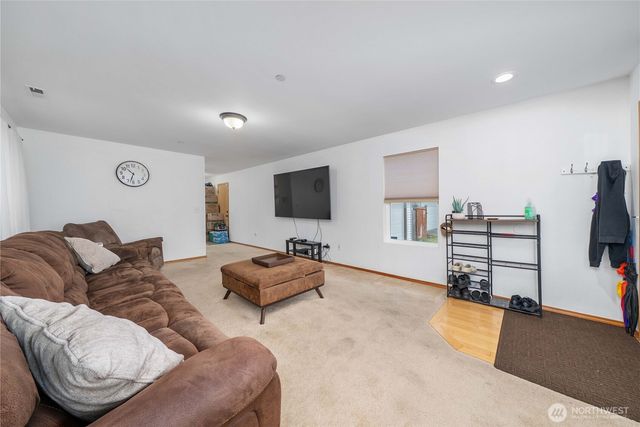 1926 Homan Avenue, Dupont, WA 98327