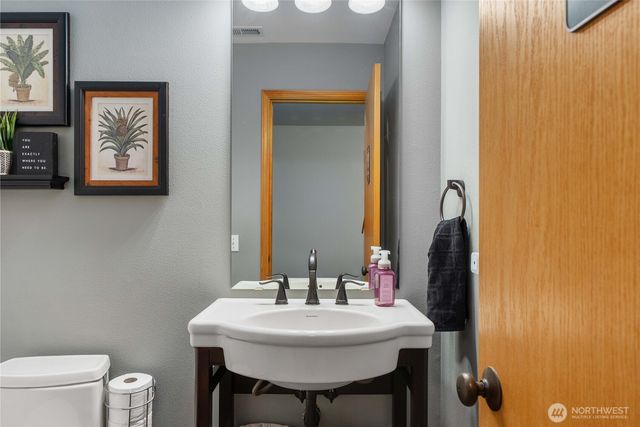 1926 Homan Avenue, Dupont, WA 98327