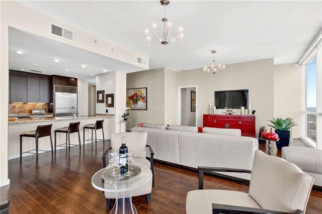 3325 Piedmont NE Road 2601, Atlanta, GA 30305