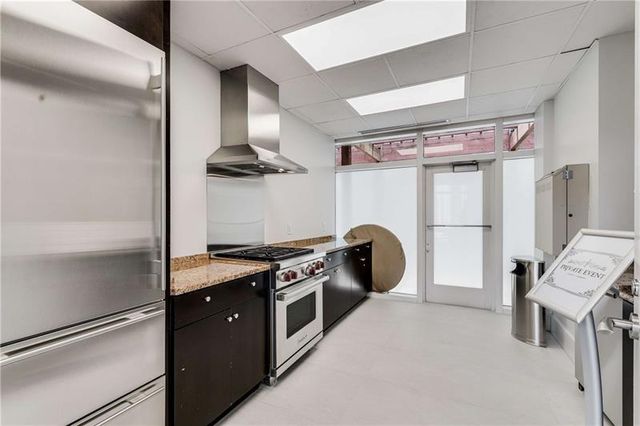 3325 Piedmont NE Road 2601, Atlanta, GA 30305