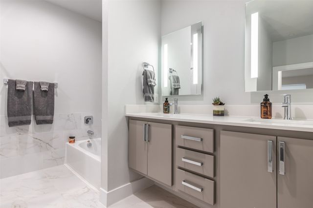 1771 Mccoy Street 202, Dallas, TX 75204
