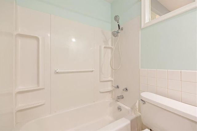 5317 Lucille Lane, Shawnee, KS 66203