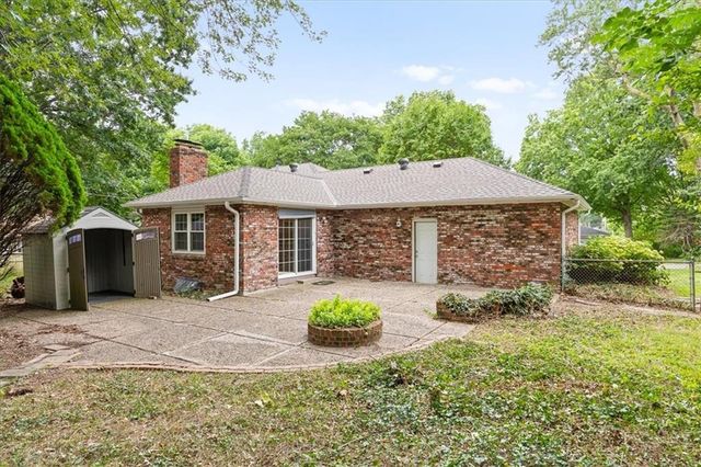 5317 Lucille Lane, Shawnee, KS 66203