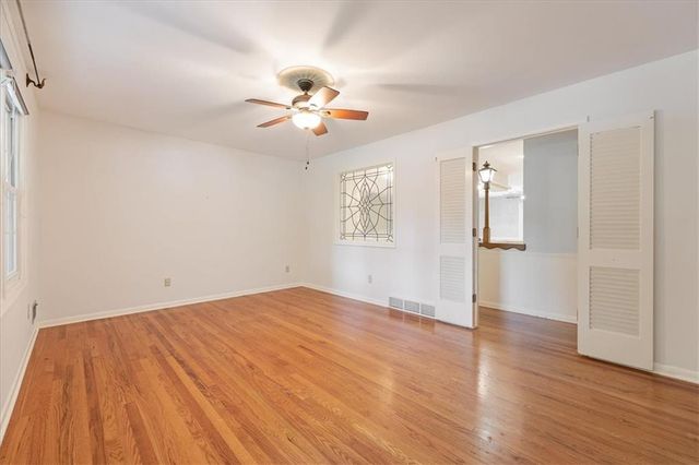5317 Lucille Lane, Shawnee, KS 66203