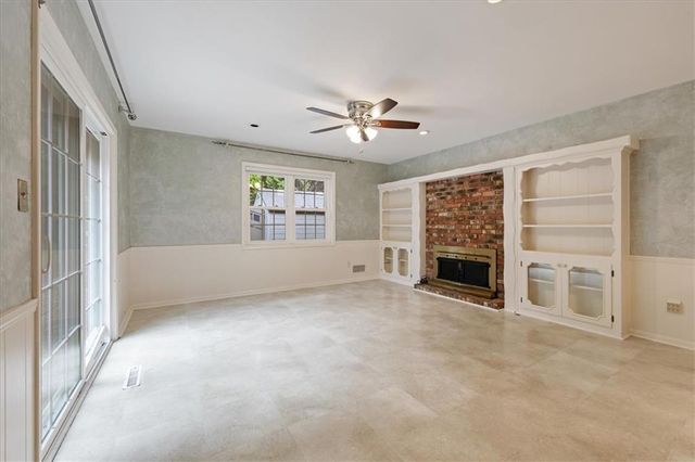 5317 Lucille Lane, Shawnee, KS 66203