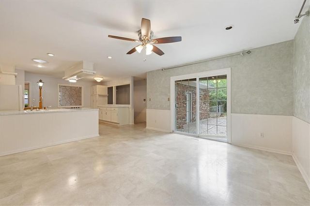 5317 Lucille Lane, Shawnee, KS 66203