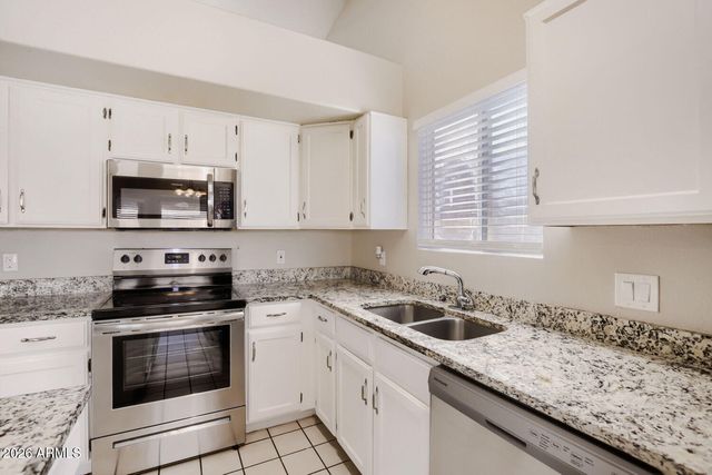 5414 N 79TH Avenue, Glendale, AZ 85303