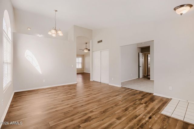 5414 N 79TH Avenue, Glendale, AZ 85303