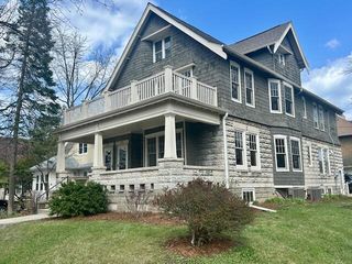 3700 Murray AVENUE #3702, Shorewood, WI 53211