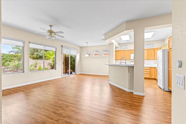 955 Dogwood Loop, Lincoln, CA 95648