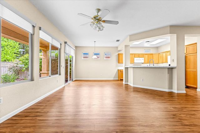 955 Dogwood Loop, Lincoln, CA 95648