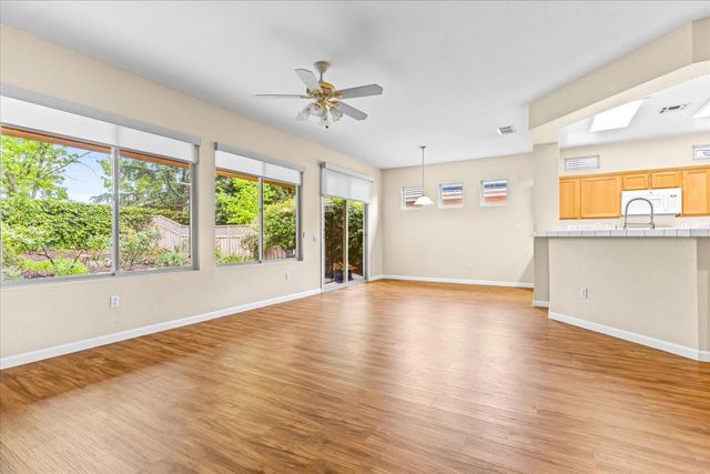 955 Dogwood Loop, Lincoln, CA 95648