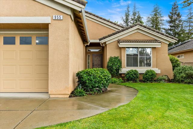 955 Dogwood Loop, Lincoln, CA 95648