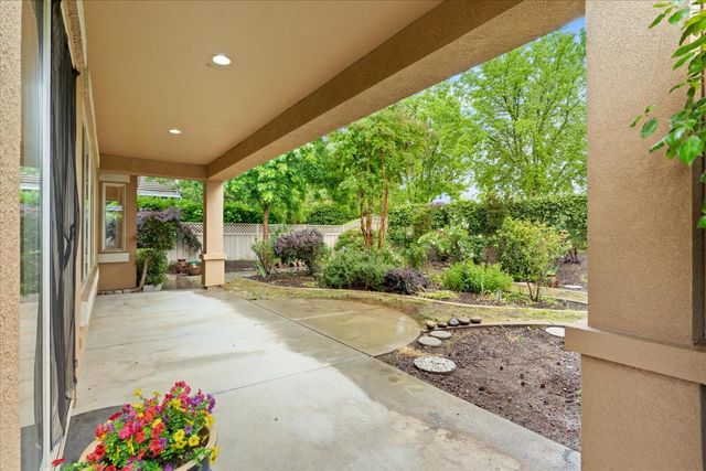 955 Dogwood Loop, Lincoln, CA 95648