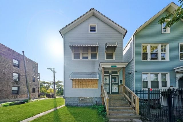 5042 S Laflin Street, Chicago, IL 60609