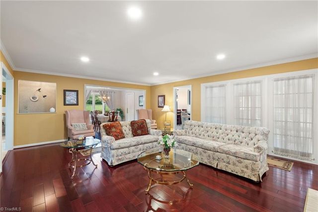 211 Hidden Creek Drive, Advance, NC 27006