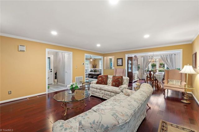 211 Hidden Creek Drive, Advance, NC 27006