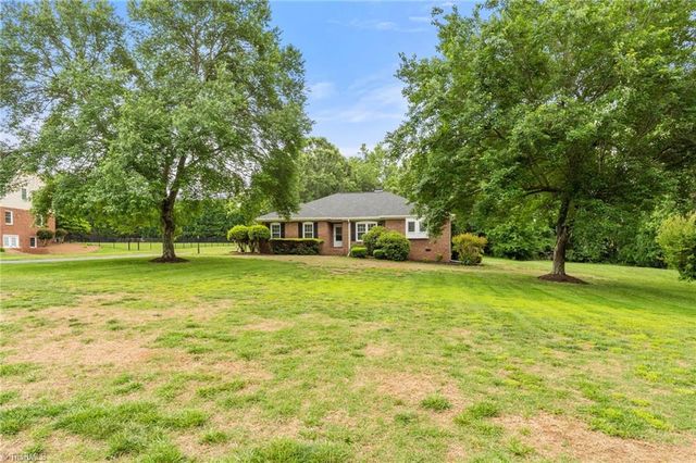 211 Hidden Creek Drive, Advance, NC 27006