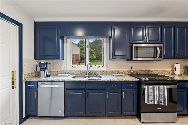 211 Hidden Creek Drive, Advance, NC 27006