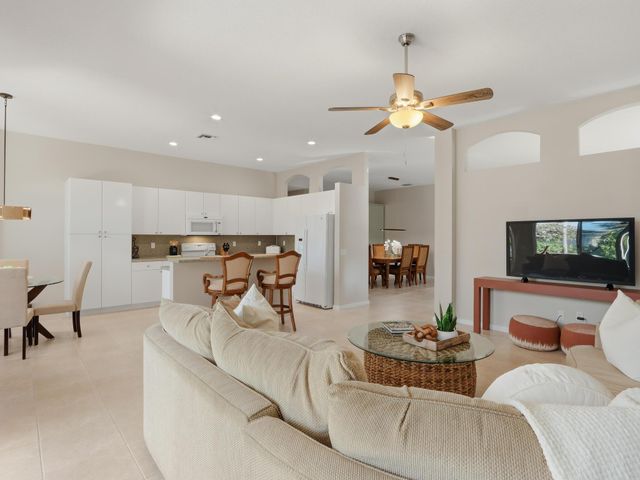 11481 Kanapali Lane, Boynton Beach, FL 33437