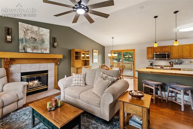 320 Crestwood Drive, Woodland Park, CO 80863