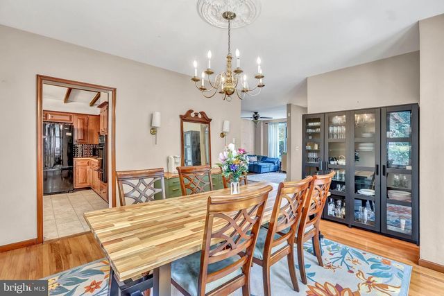 51 N EVERGREEN AVE, Woodbury, NJ 08096