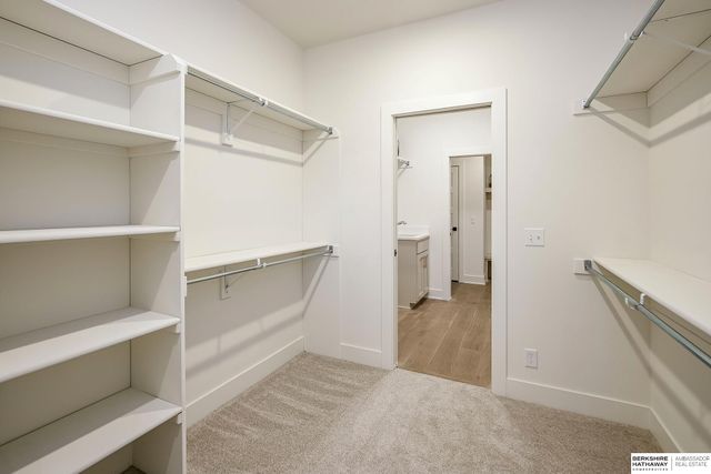 5917 N 209th Street, Elkhorn, NE 68022