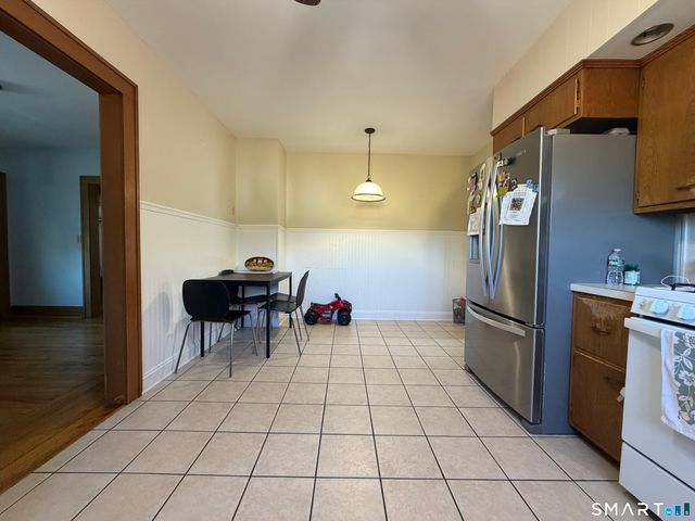 84 Ashland Place, New Haven, CT 06513
