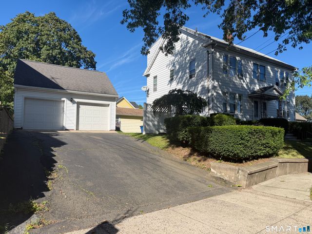 84 Ashland Place, New Haven, CT 06513