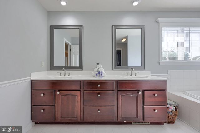 3620 GOLFVIEW DR, Mechanicsburg, PA 17050