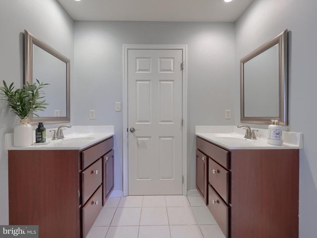 3620 GOLFVIEW DR, Mechanicsburg, PA 17050