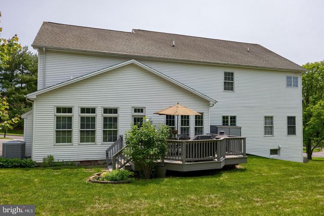 3620 GOLFVIEW DR, Mechanicsburg, PA 17050