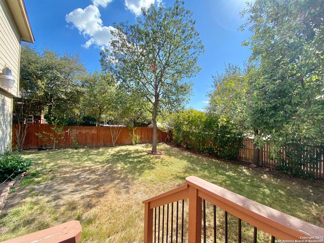 9338 BARTLETT FLS, San Antonio, TX 78250