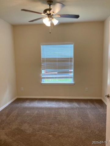 325 Burgundy Drive, Alvin, TX 77511