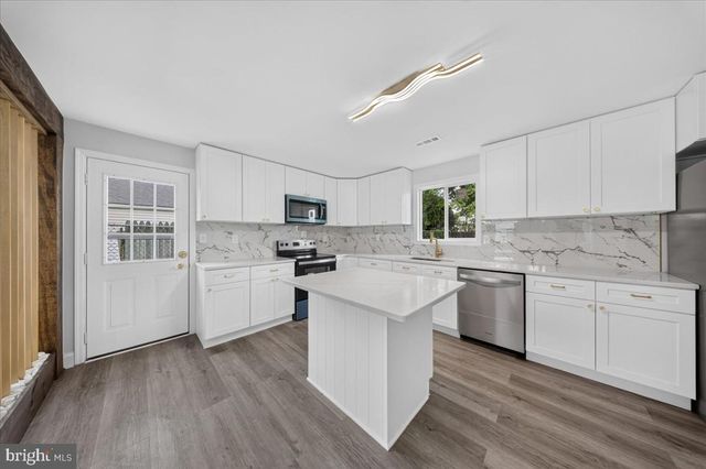 717 GARNET RD, Wilmington, DE 19804