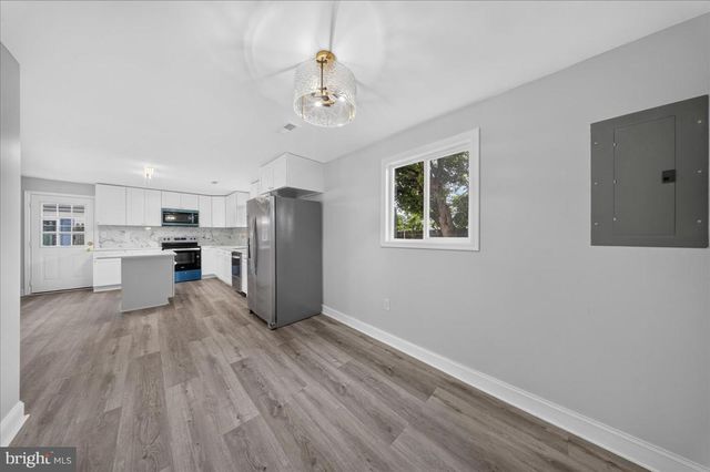 717 GARNET RD, Wilmington, DE 19804