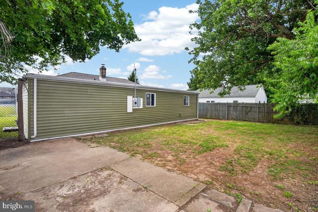 717 GARNET RD, Wilmington, DE 19804