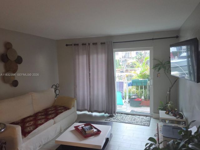 3522 NE 171st Street 104, North Miami Beach, FL 33160