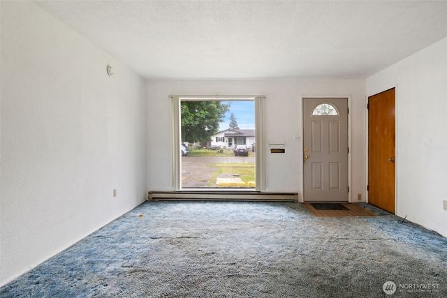 2532 S Ainsworth Avenue, Tacoma, WA 98405