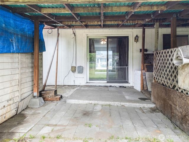 2532 S Ainsworth Avenue, Tacoma, WA 98405