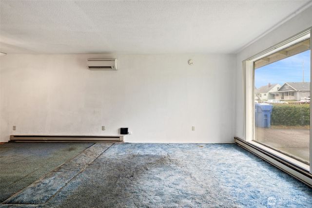 2532 S Ainsworth Avenue, Tacoma, WA 98405
