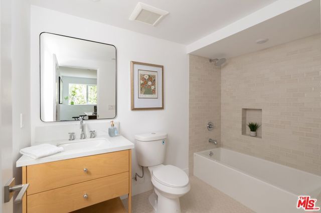 1803 S Orange Drive, Los Angeles, CA 90019