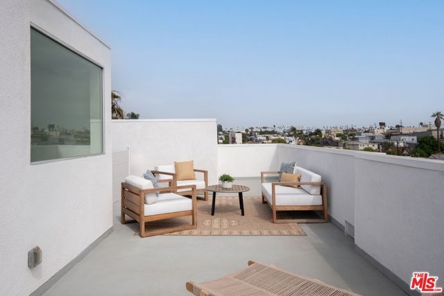 1803 S Orange Drive, Los Angeles, CA 90019