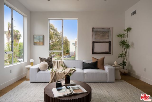 1803 S Orange Drive, Los Angeles, CA 90019