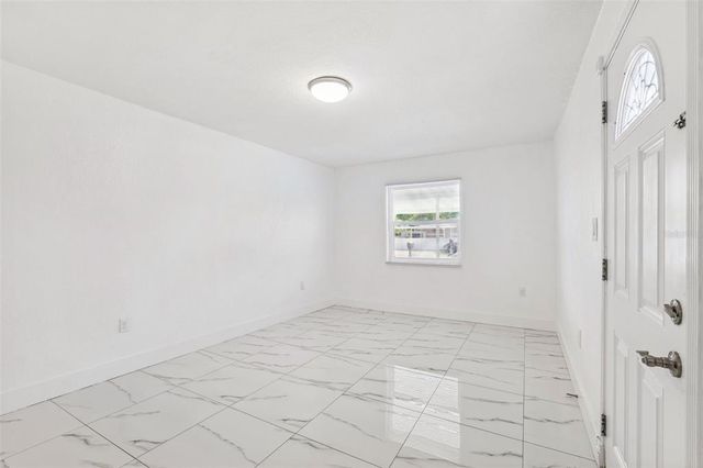 6010 BLOSSOM AVENUE, Tampa, FL 33614