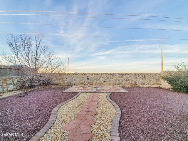 13125 Lost Willow, El Paso, TX 79938