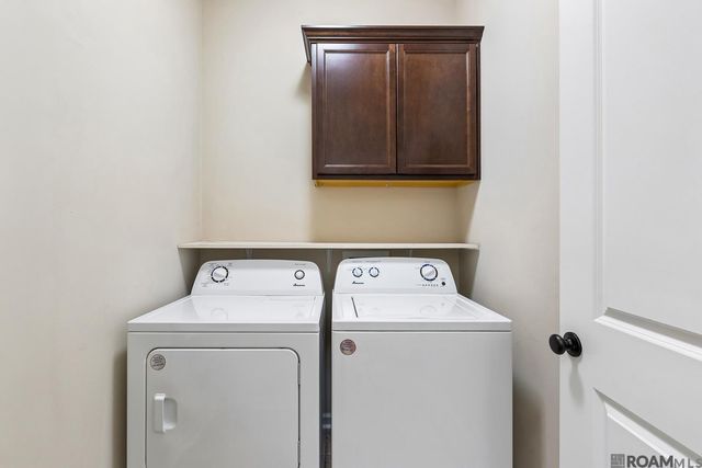 42462 Harborstone Ave, Prairieville, LA 70769